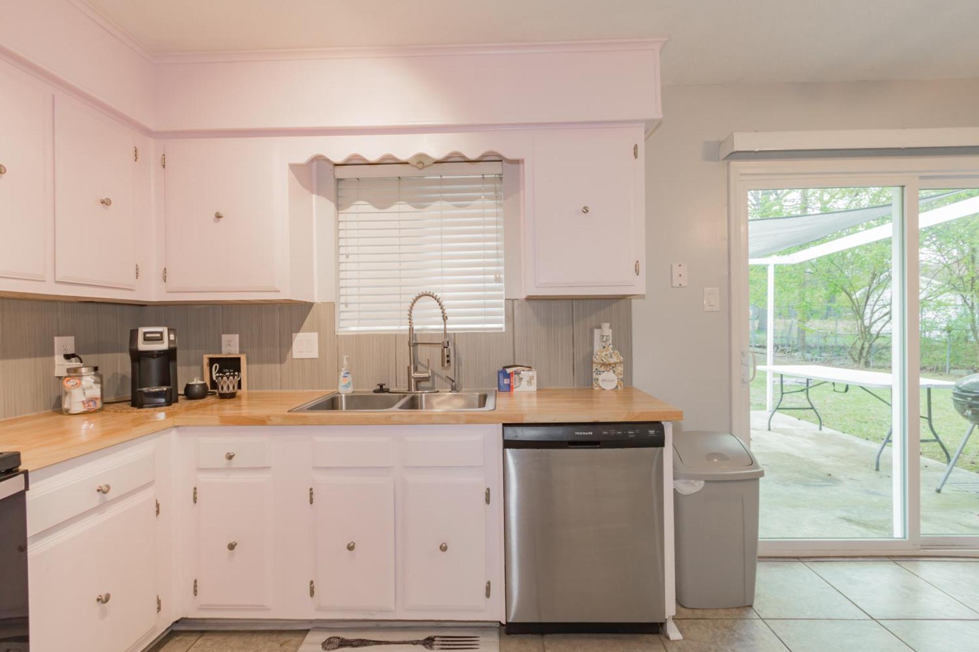 Cheerful 3 Bedroom 2Ba Home In Great Neighborhood! Jacksonville Exterior photo