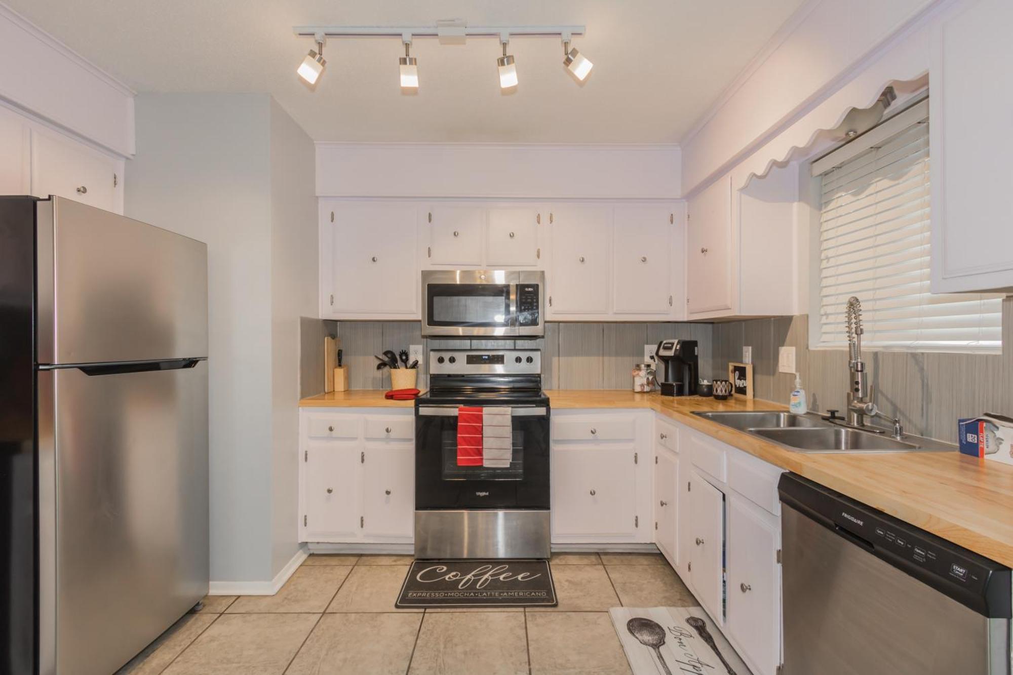 Cheerful 3 Bedroom 2Ba Home In Great Neighborhood! Jacksonville Exterior photo